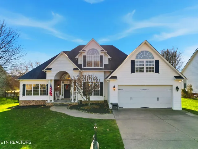 $525,000 | 2512 Kings Mountain Lane, Knoxville, TN 37920