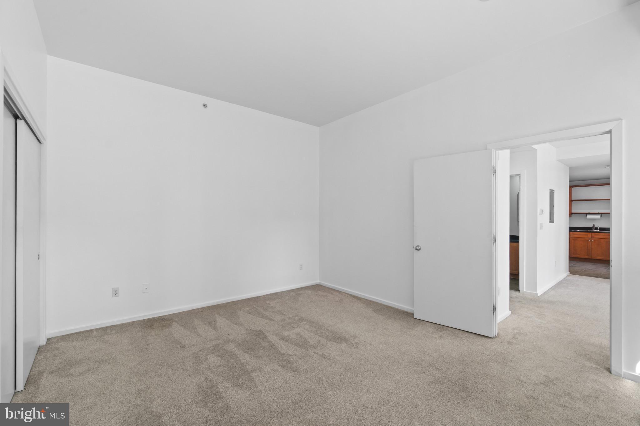 1211 Light Street, Unit 211 Baltimore, MD 21230 - Photo 23 of 34 Spacious Bedroom With High Ceilings