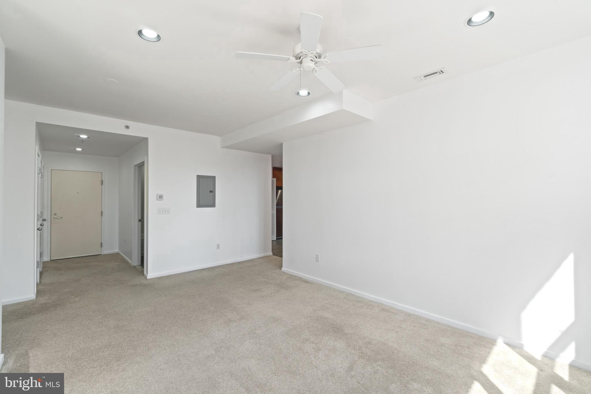 1211 Light Street, Unit 211 Baltimore, MD 21230 - Photo 8 of 34 Living Room With High Ceilings