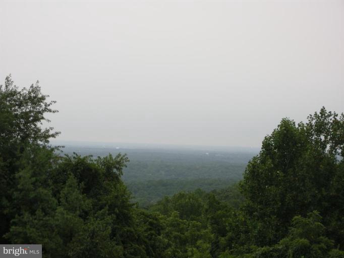5282 Pond Mountain Road Broad Run, VA 20137 - Photo 14 of 30 Breathtaking Southeastern Views!