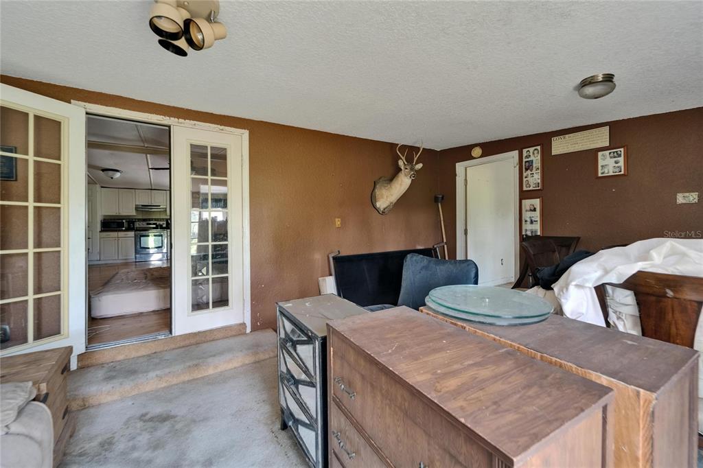 13907 Raulerson Road, Unit PARCEL A Riverview, FL 33569 - Photo 18 of 30 a living room with furniture
