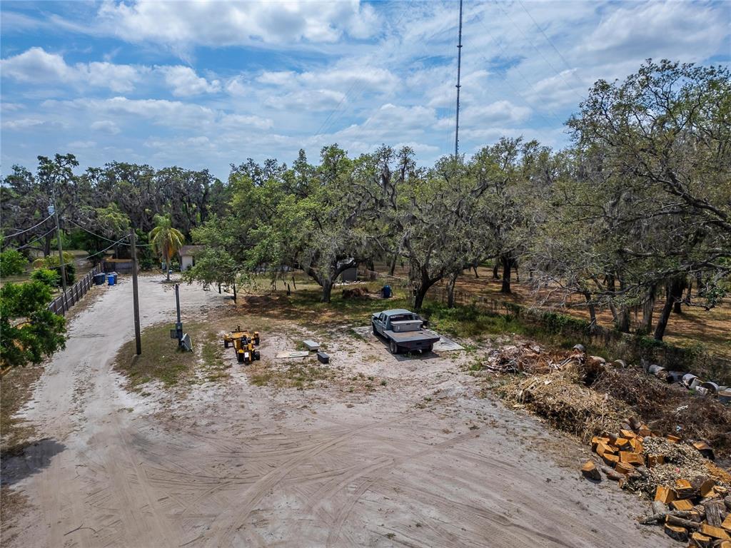 13907 Raulerson Road, Unit PARCEL A Riverview, FL 33569 - Photo 5 of 30 a backyard of a house with lots of green space