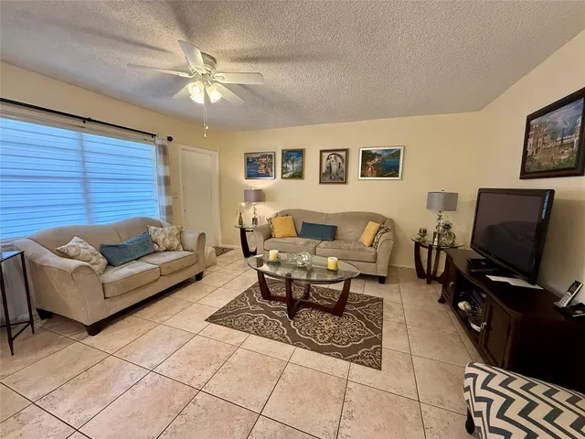 $159,000 | 5300 Washington Street, Unit 309M, Hollywood, FL 33021