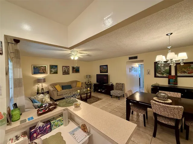 $159,000 | 5300 Washington Street, Unit 309M, Hollywood, FL 33021