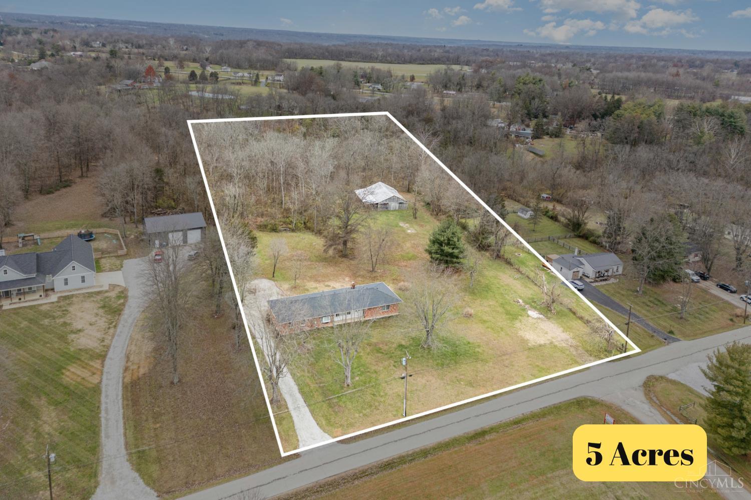 4635 Elmwood Road Batavia, OH 45103 - Photo 3 of 28 Gallery Image 3