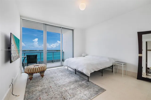 $9,000 | 1331 Brickell Bay Drive, Unit 1703, Miami, FL 33131
