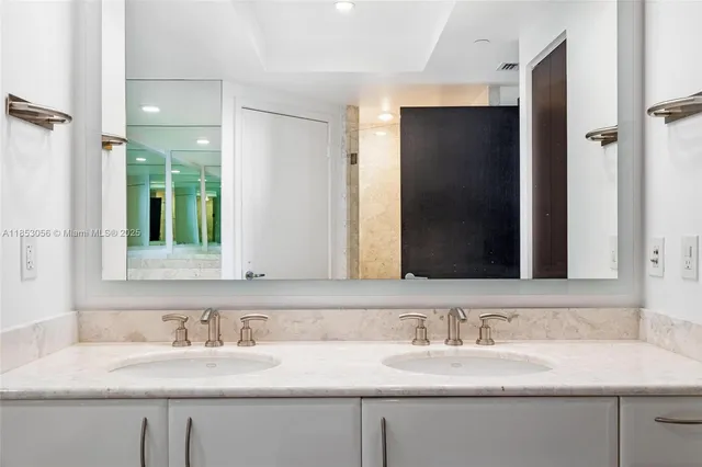 $9,000 | 1331 Brickell Bay Drive, Unit 1703, Miami, FL 33131