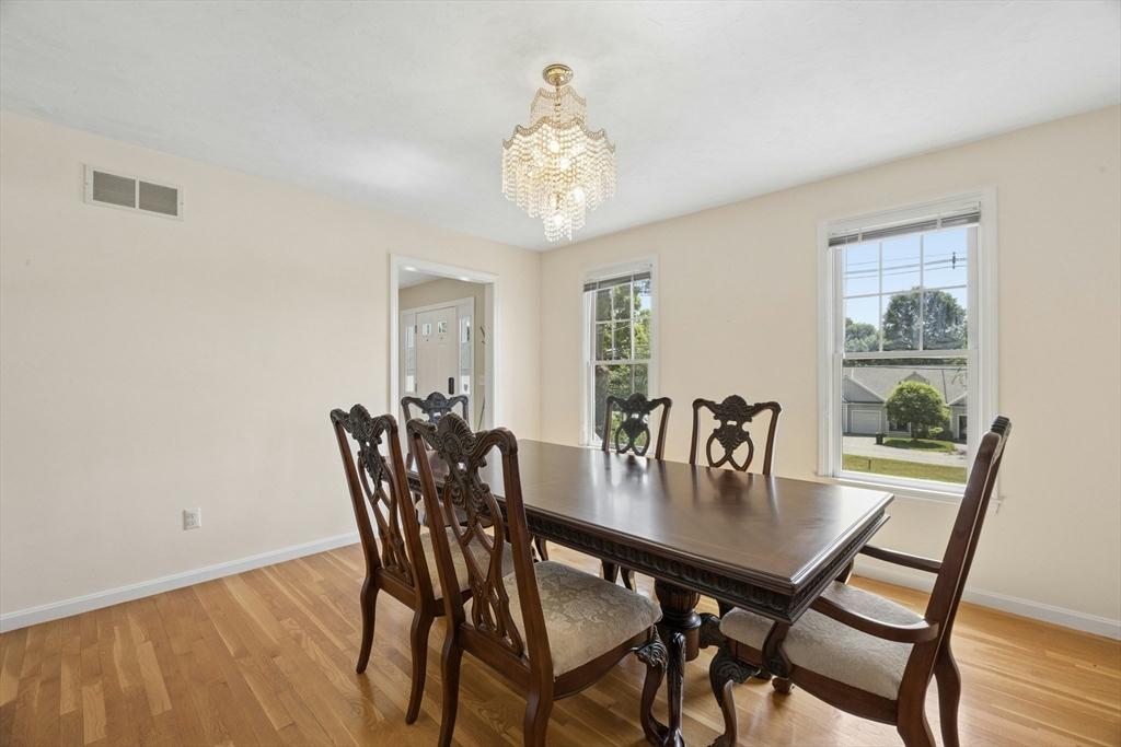117 Summer Road Boxborough, MA 01719 - Photo 10 of 34