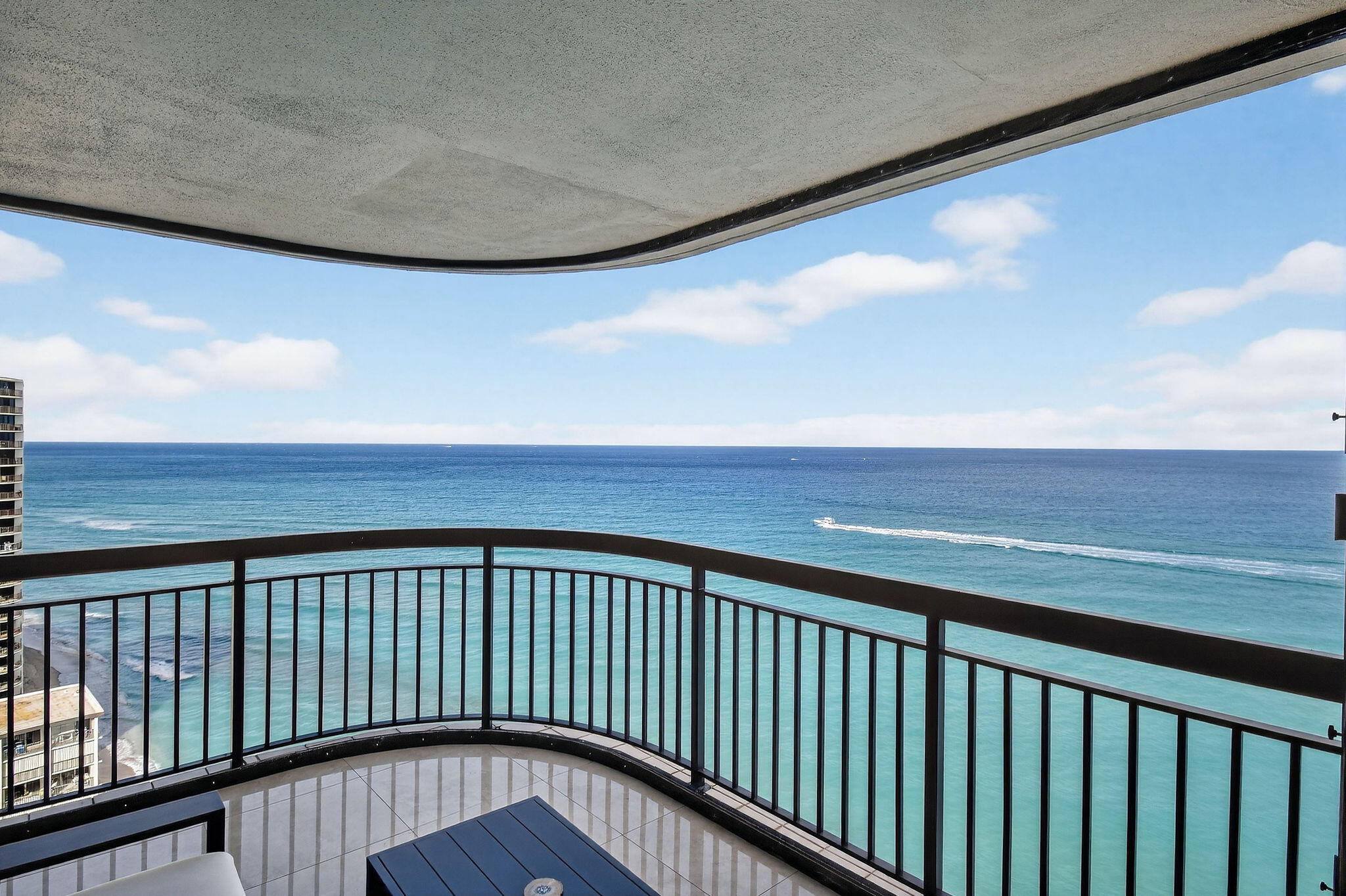 5380 North Ocean Drive, Unit 22I Singer Island, FL 33404 - Photo 32 of 48 5380NOceanDr#22i(51)