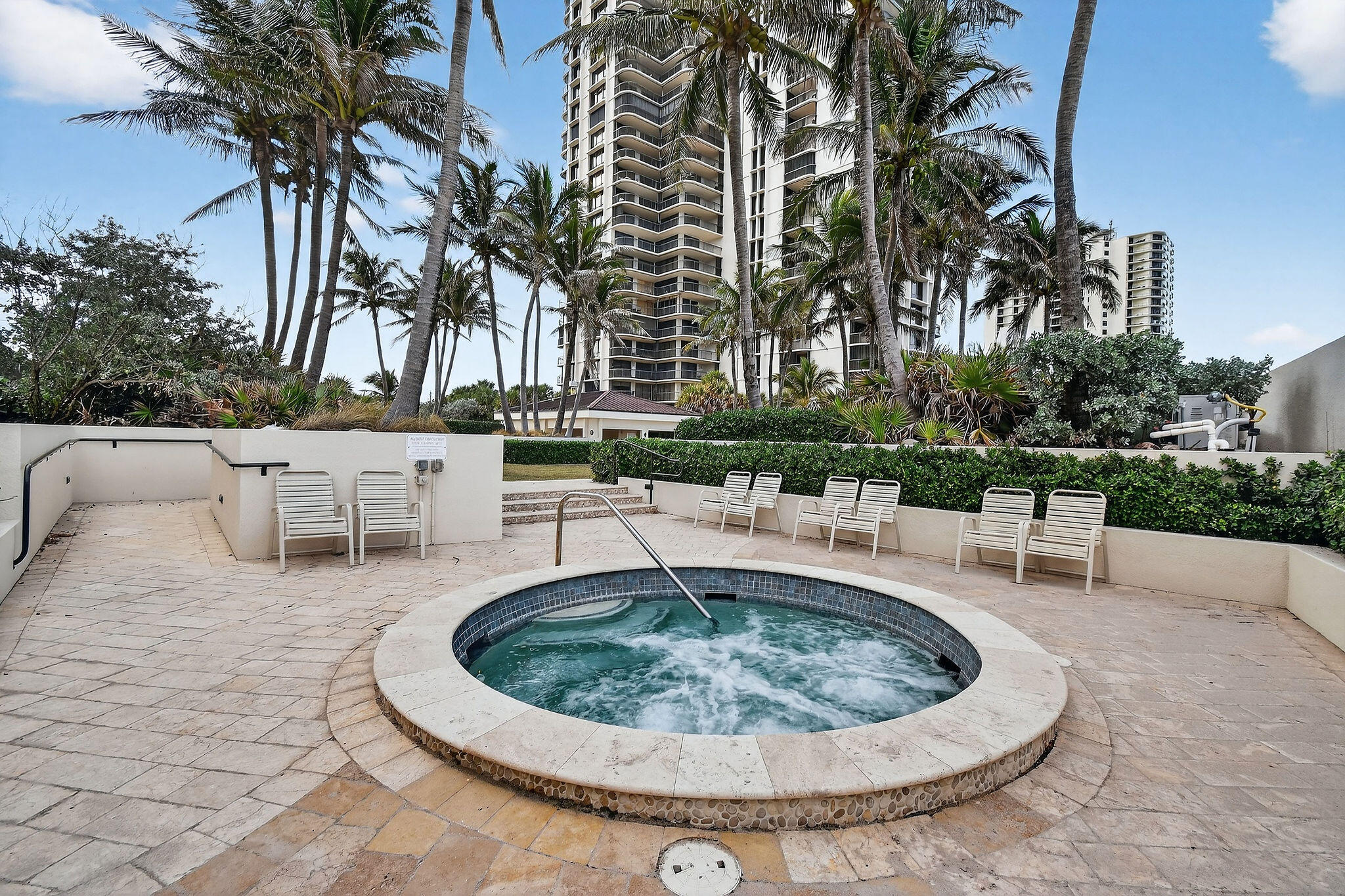 5380 North Ocean Drive, Unit 22I Singer Island, FL 33404 - Photo 43 of 48 5380NOceanDr#22i(66)