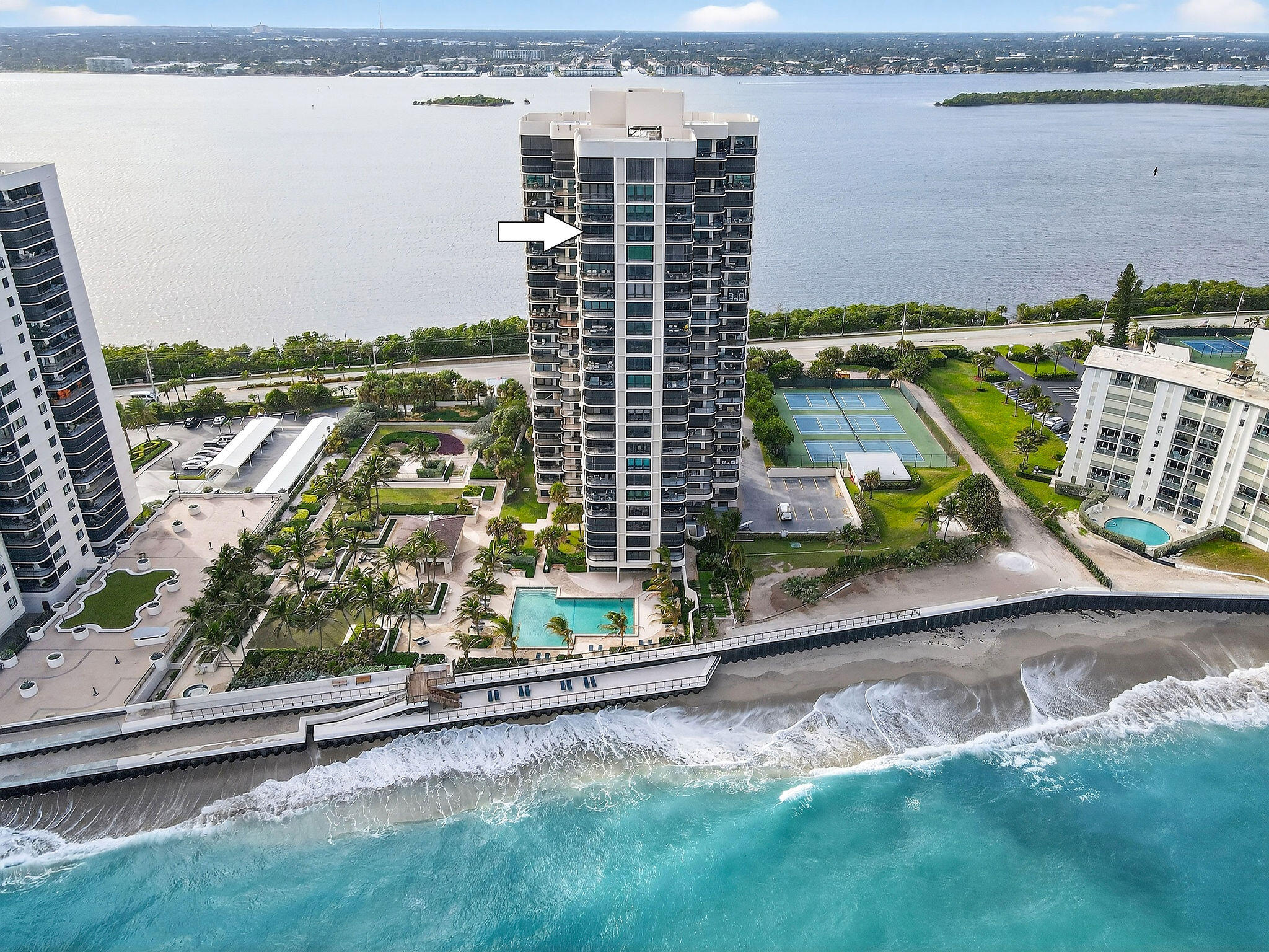 5380 North Ocean Drive, Unit 22I Singer Island, FL 33404 - Photo 46 of 48 5380NOceanDr#22iAerials(9)a