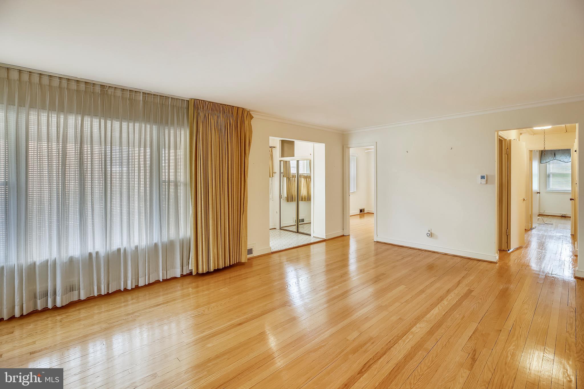 1426 Leegate Road Northwest Washington, DC 20012 - Photo 12 of 43 Gallery Image 12