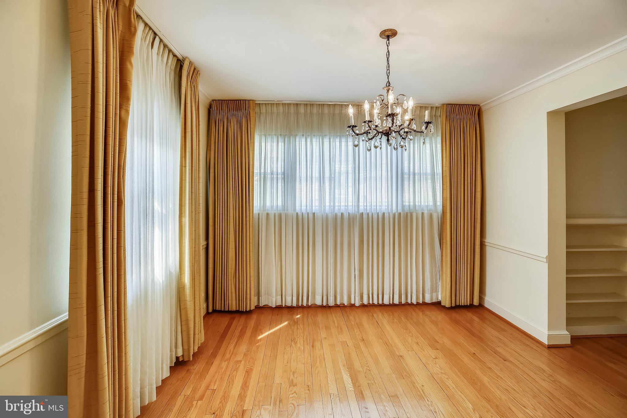 1426 Leegate Road Northwest Washington, DC 20012 - Photo 18 of 43 Gallery Image 18