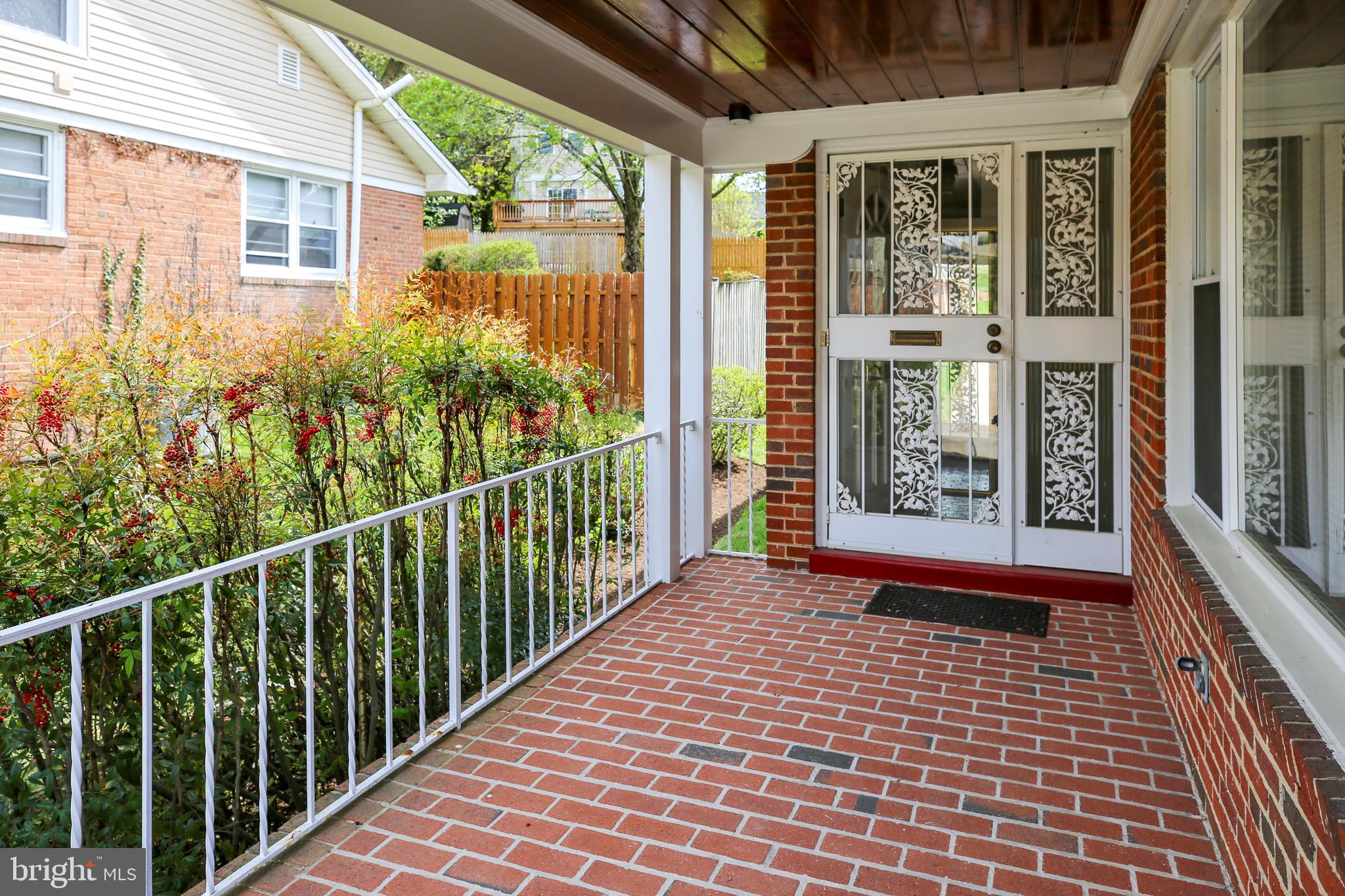 1426 Leegate Road Northwest Washington, DC 20012 - Photo 3 of 43 Gallery Image 3