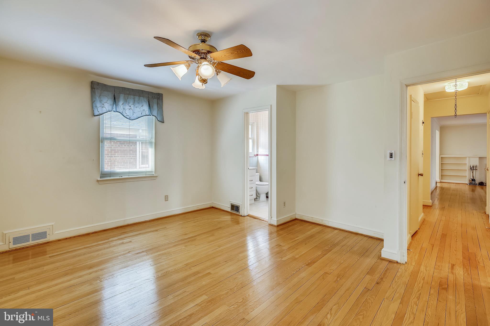 1426 Leegate Road Northwest Washington, DC 20012 - Photo 25 of 43 Gallery Image 25