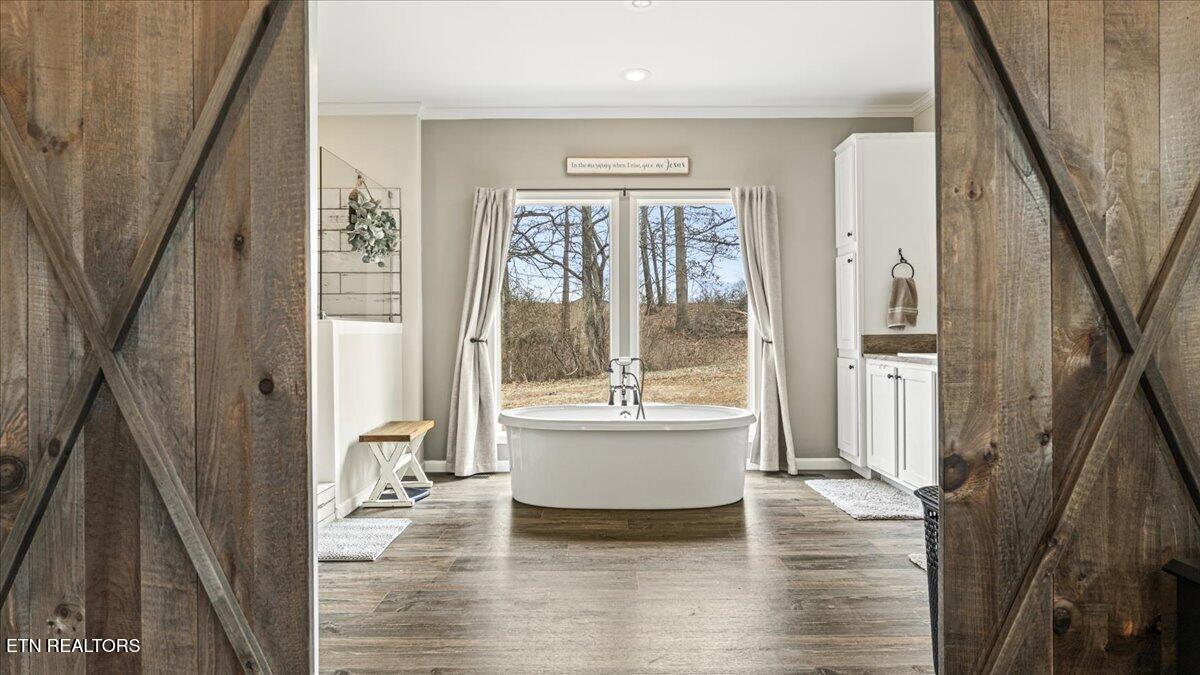 361 Walnut Creek Road White Pine, TN 37890 - Photo 6 of 43 19-Primary Bathroom