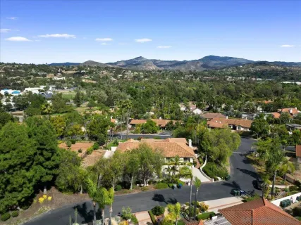 $1,495,000 | 328 Montecito Glen, Escondido, CA 92025
