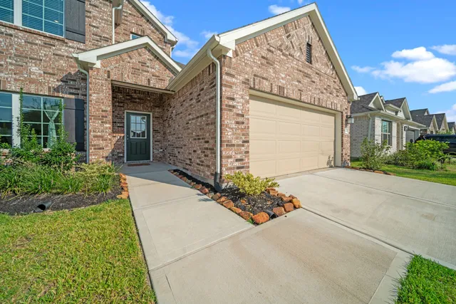 $385,000 | 8622 Oceanmist Cv Drive, Cypress, TX 77433