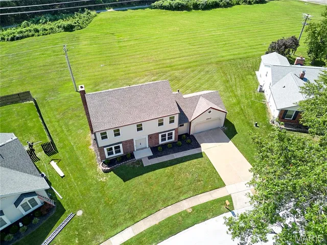 $513,000 | 15648 Sugarridge Court, Chesterfield, MO 63017