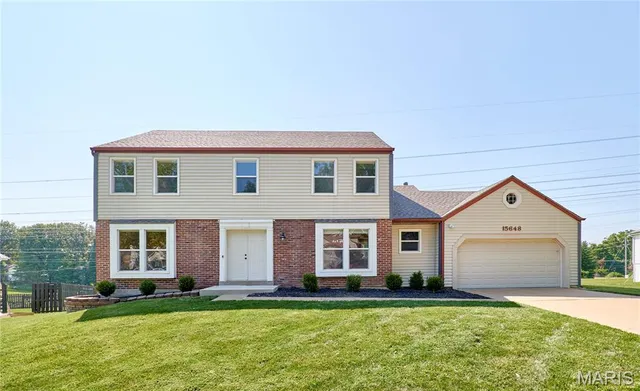$513,000 | 15648 Sugarridge Court, Chesterfield, MO 63017