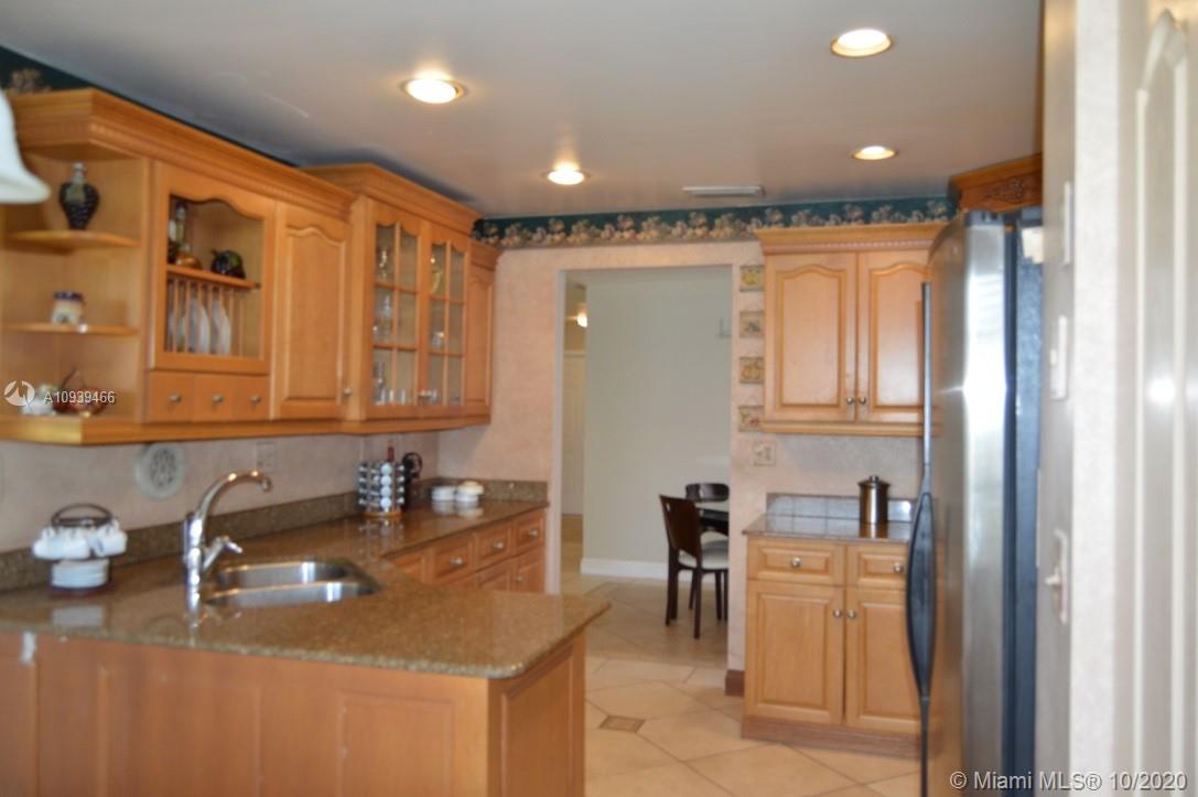 Marbella Park Hialeah, FL 33015 - Photo 14 of 29