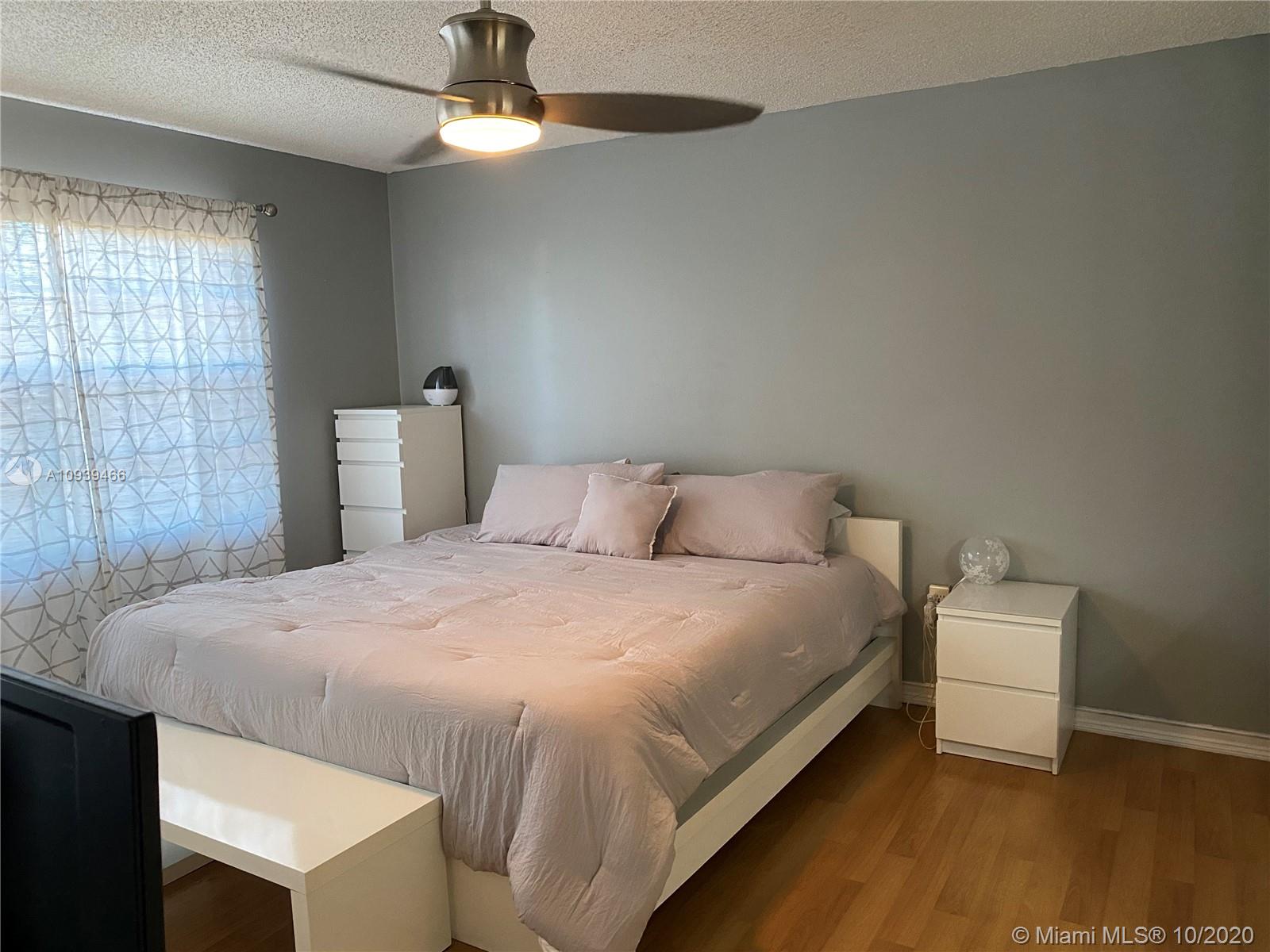 Marbella Park Hialeah, FL 33015 - Photo 15 of 29