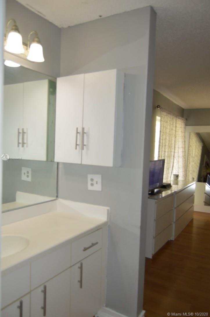 Marbella Park Hialeah, FL 33015 - Photo 19 of 29