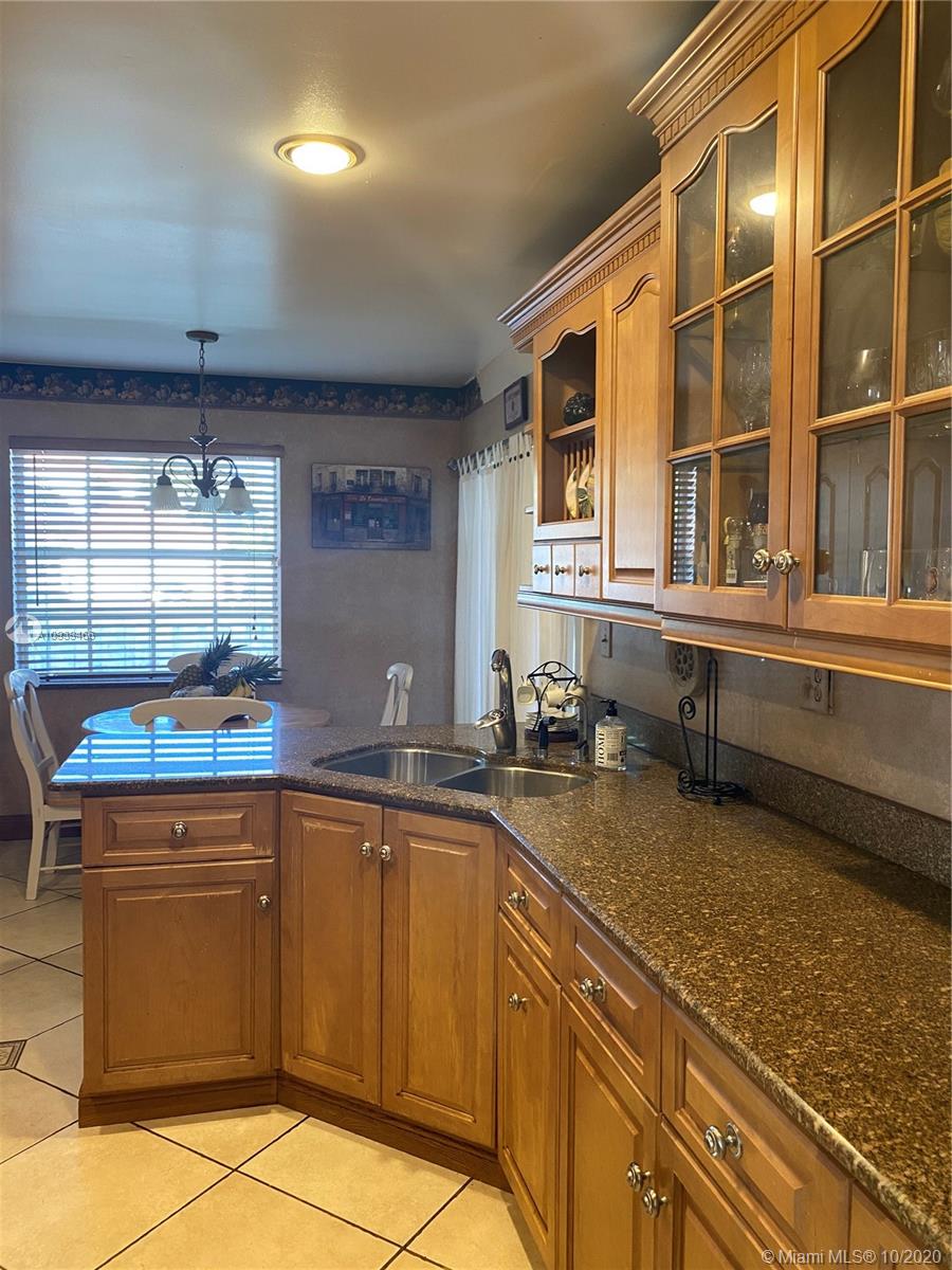 Marbella Park Hialeah, FL 33015 - Photo 10 of 29