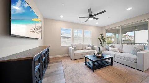 $965,000 | 10861 Blake Way, San Diego, CA 92129