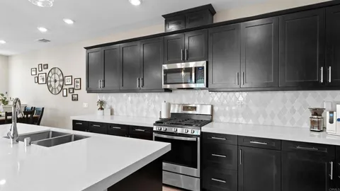 $965,000 | 10861 Blake Way, San Diego, CA 92129