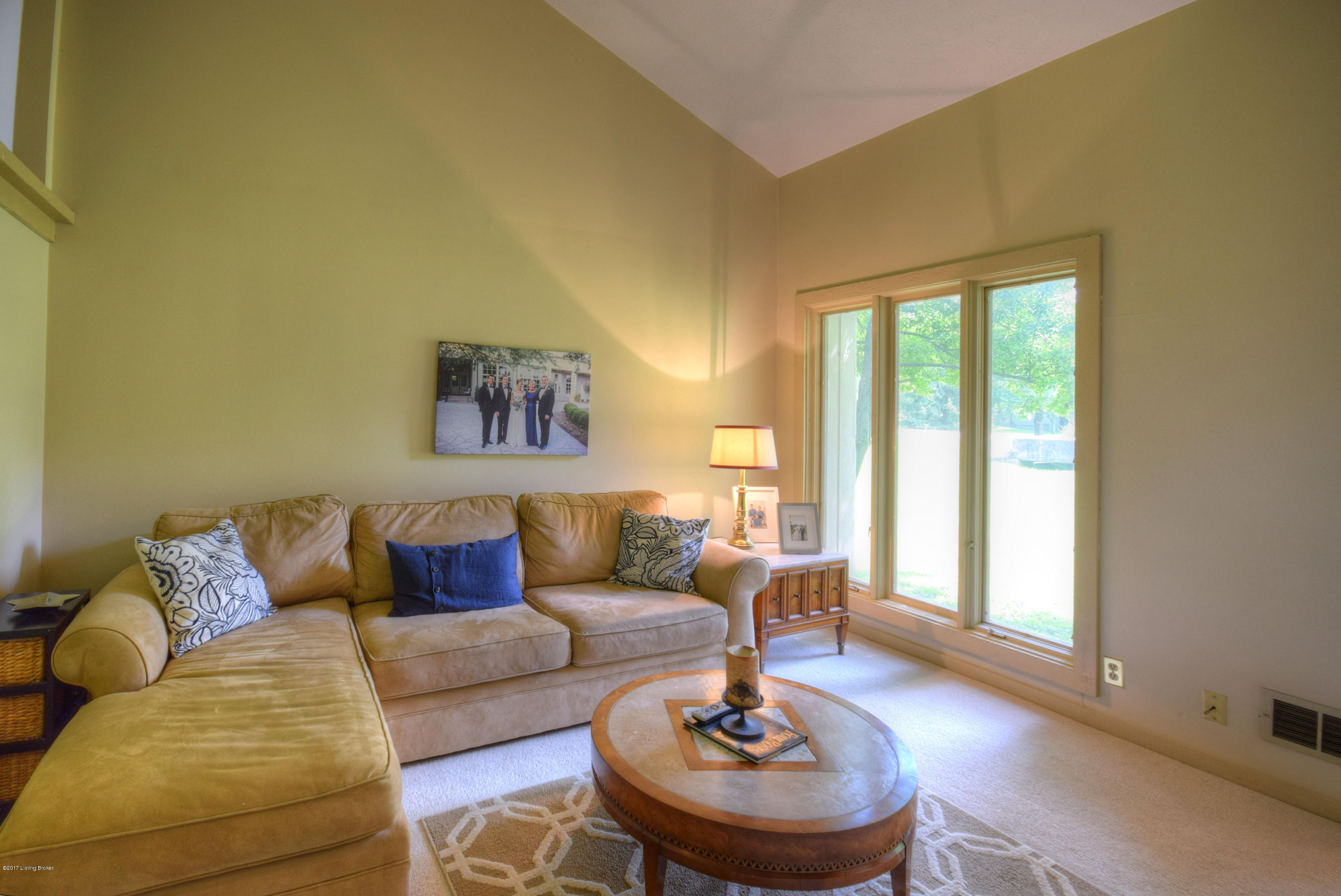 1901 Cardinal Harbour Road Prospect, KY 40059 - Photo 5 of 50 1901 Cardinal Harbour Rd-14