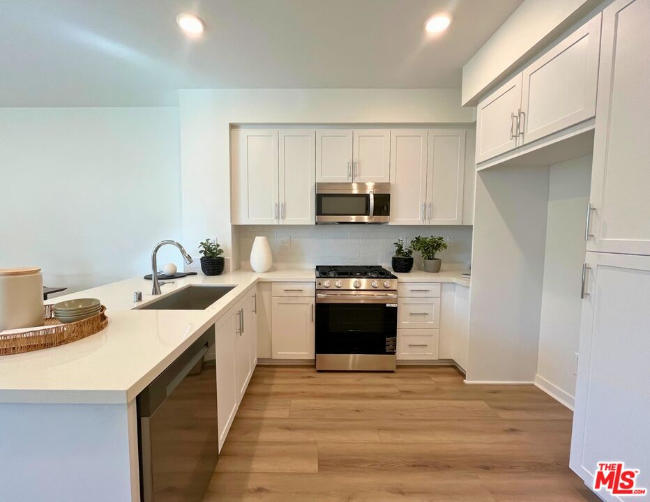 1842 West Merced Avenue West Covina, CA 91790 - Photo 4 of 24