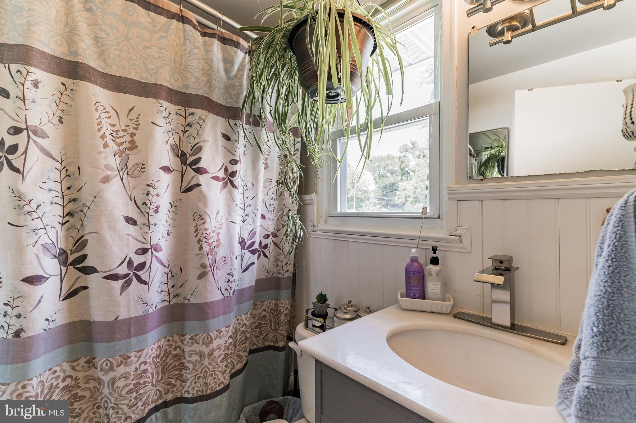 17 Miami Road Norristown, PA 19403 - Photo 25 of 39