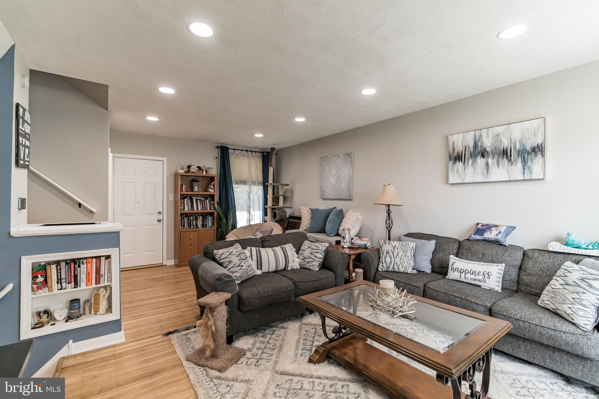 17 Miami Road Norristown, PA 19403 - Photo 5 of 39