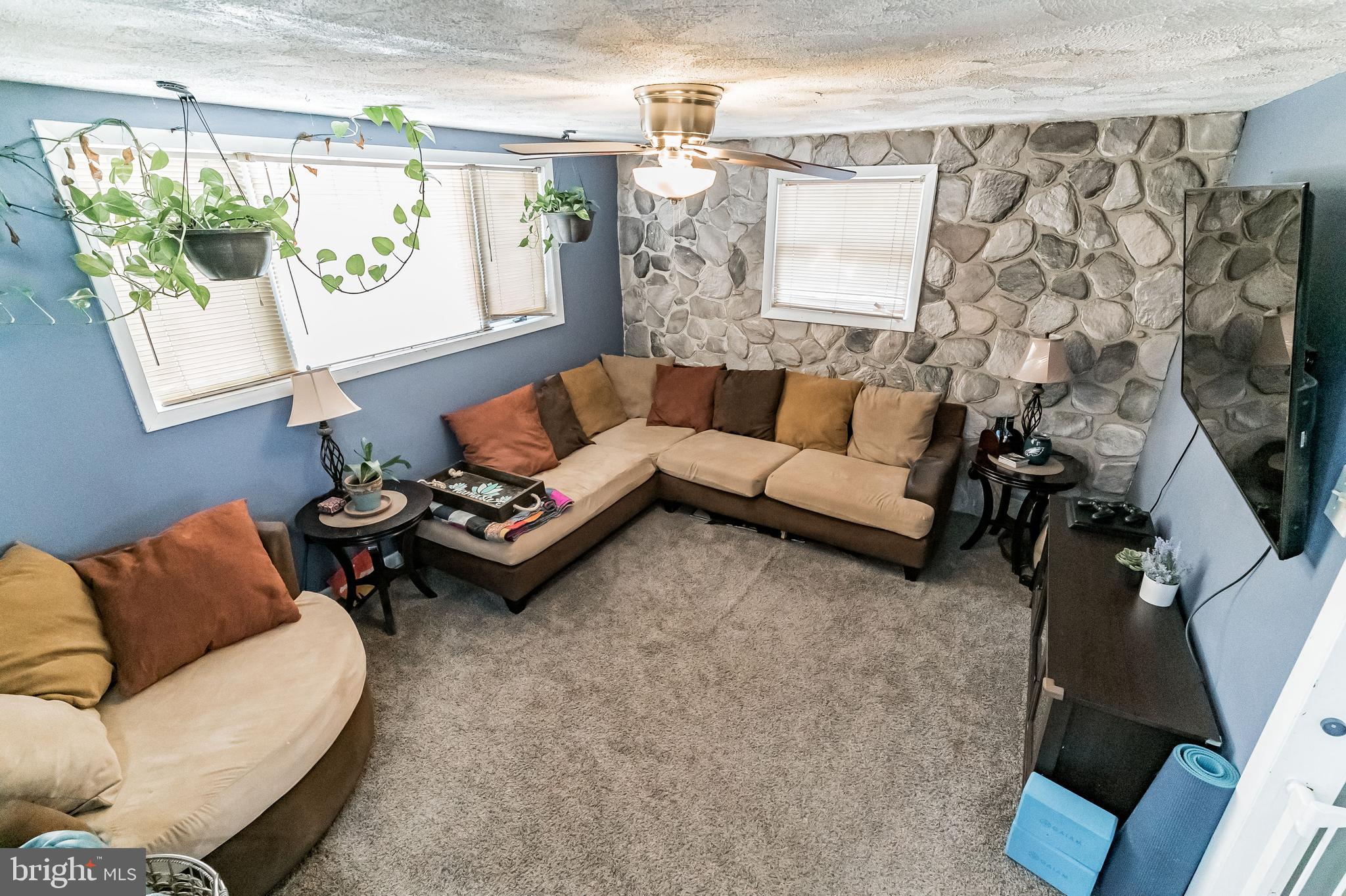 17 Miami Road Norristown, PA 19403 - Photo 10 of 39