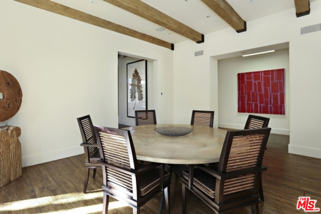 2841 Hutton Drive Beverly Hills, CA 90210 - Photo 16 of 43