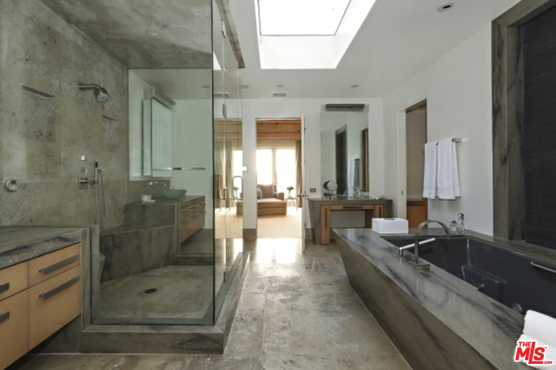 2841 Hutton Drive Beverly Hills, CA 90210 - Photo 26 of 43