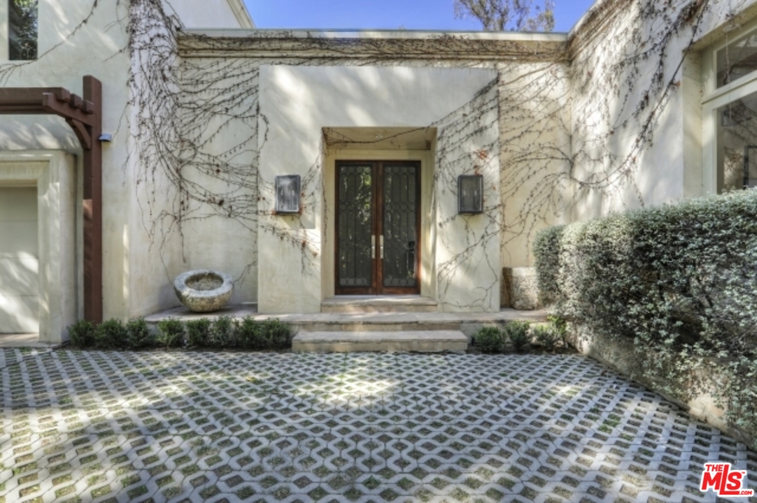 2841 Hutton Drive Beverly Hills, CA 90210 - Photo 7 of 43