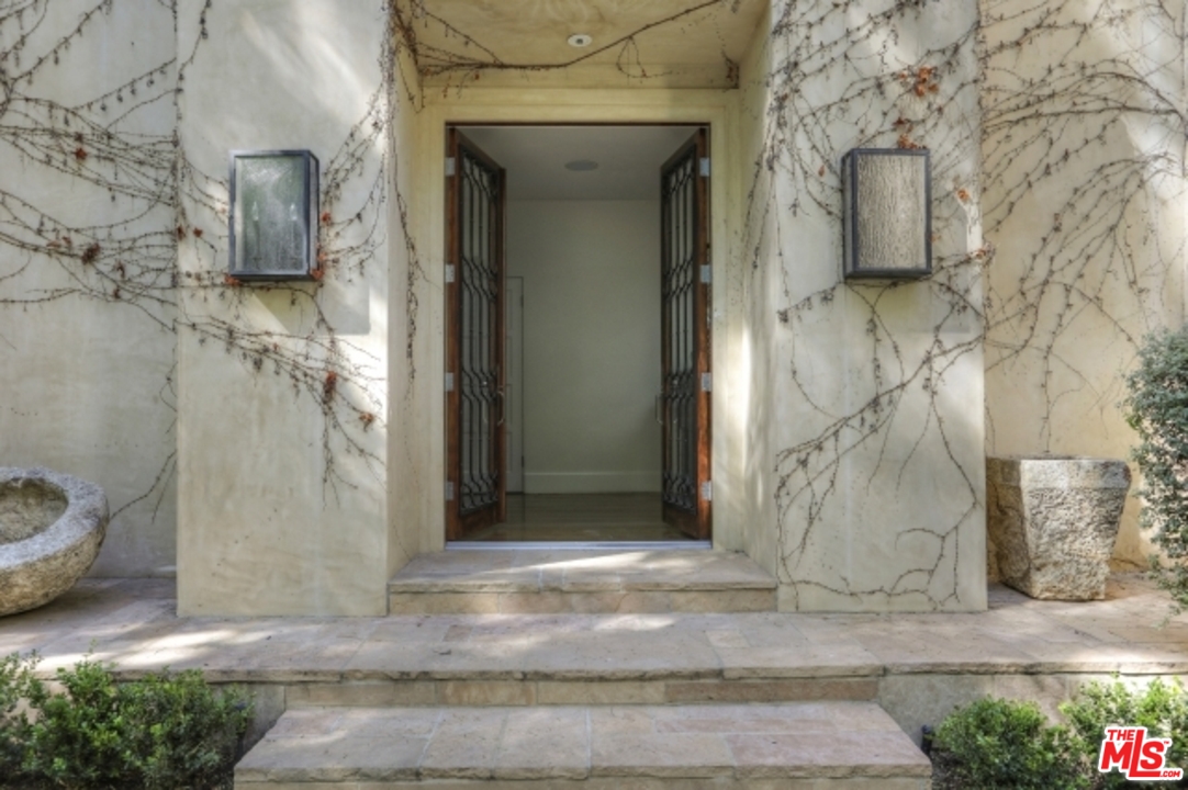 2841 Hutton Drive Beverly Hills, CA 90210 - Photo 8 of 43