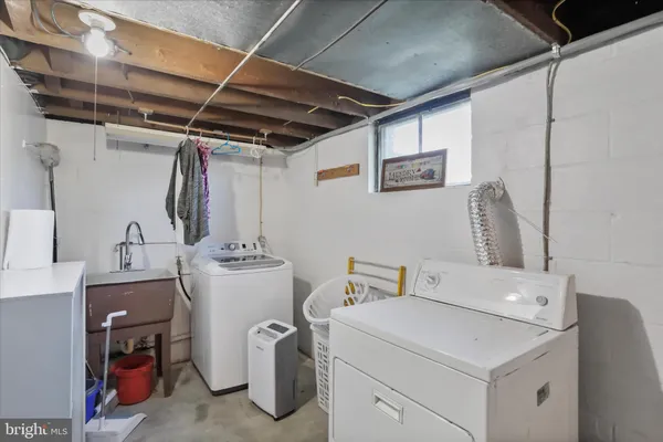 $219,500 | 255 West Marathon Place, Romney, WV 26757