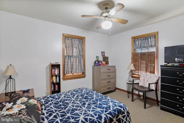 $219,500 | 255 West Marathon Place, Romney, WV 26757