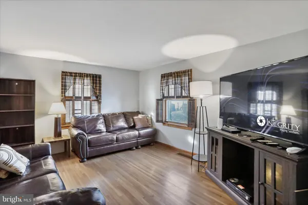 $219,500 | 255 West Marathon Place, Romney, WV 26757