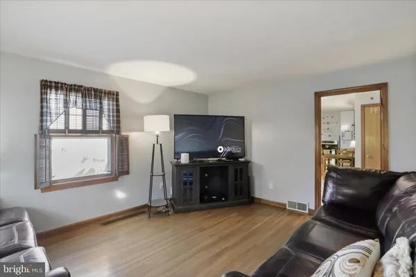 $219,500 | 255 West Marathon Place, Romney, WV 26757