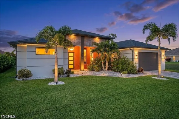 $749,999 | 1903 Southwest 31st Terrace, Cape Coral, FL 33914