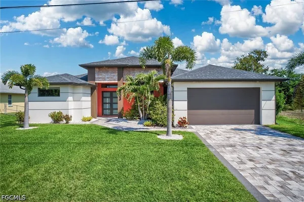 $749,999 | 1903 Southwest 31st Terrace, Cape Coral, FL 33914
