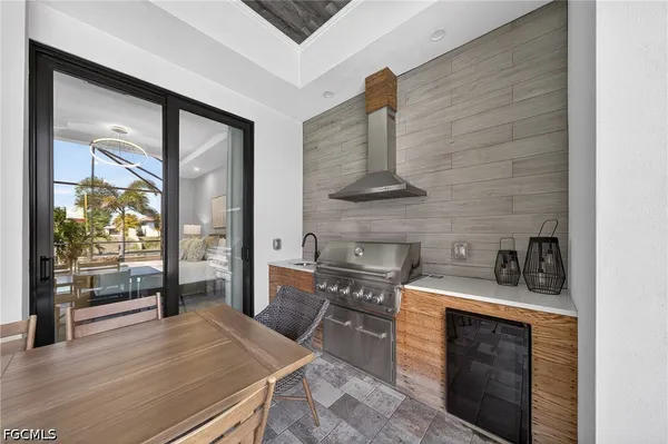 $749,999 | 1903 Southwest 31st Terrace, Cape Coral, FL 33914