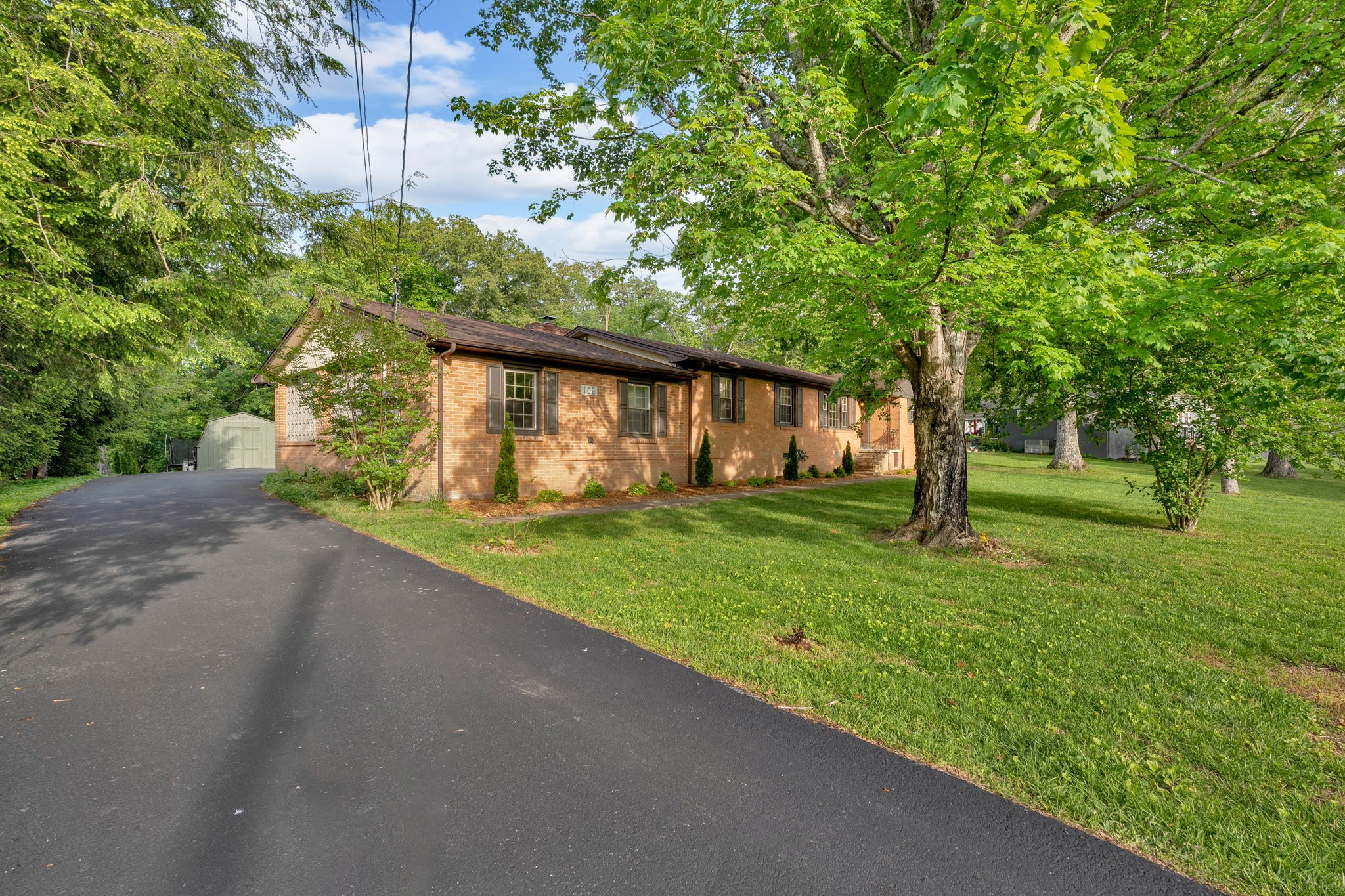 106 Craighead Road Tullahoma, TN 37388 - Photo 8 of 76 Gallery Image 8