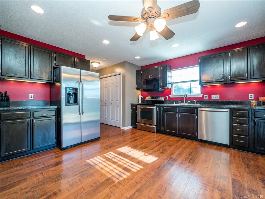 1009 Ridgefield Circle, Unit 5 Indian Trail, NC 28079 - Photo 9 of 24 Gallery Image 9