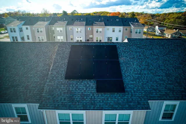 $475,000 | 304 Red Currant Way, Fredericksburg, VA 22405