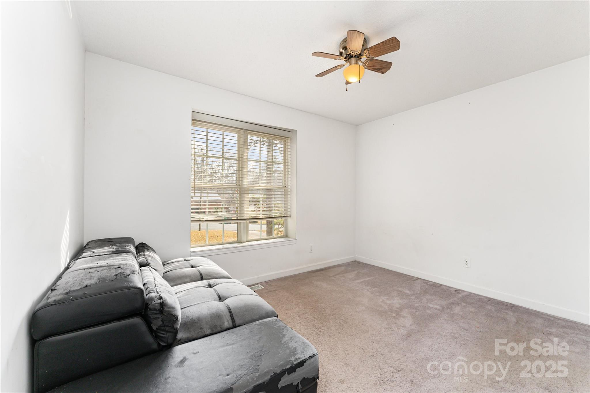 5915 Sullins Road Charlotte, NC 28214 - Photo 14 of 18 Gallery Image 14